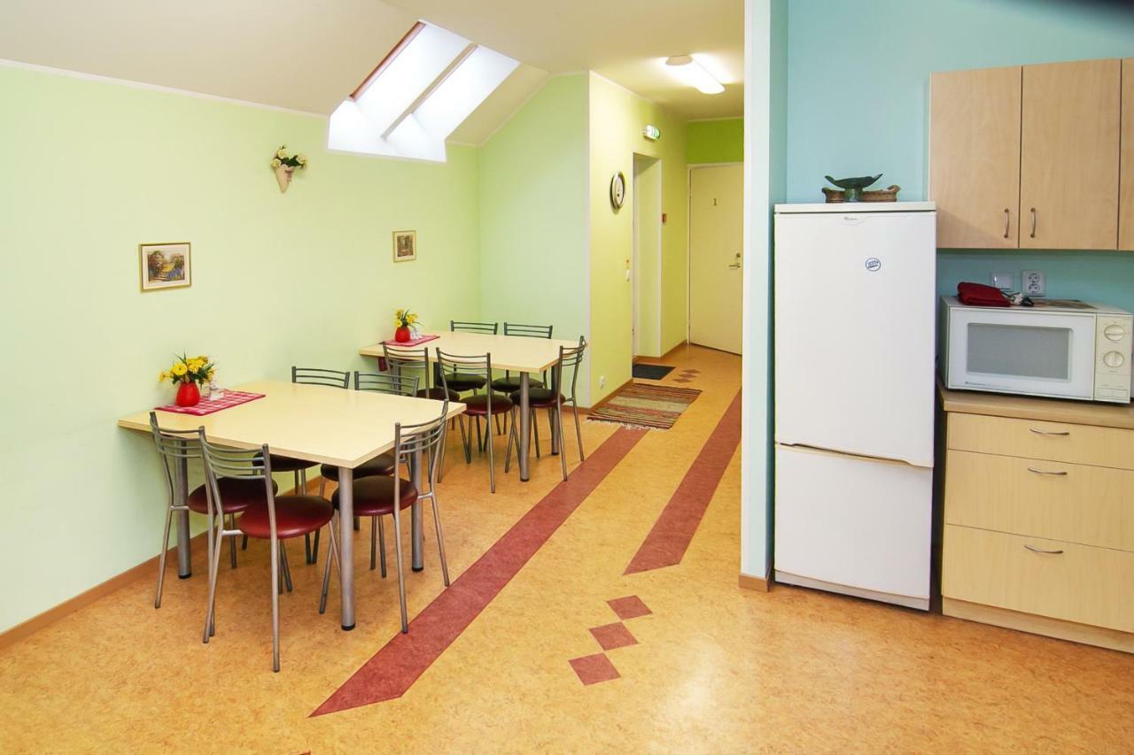Guesthouse Laurits Kuressaare Buitenkant foto