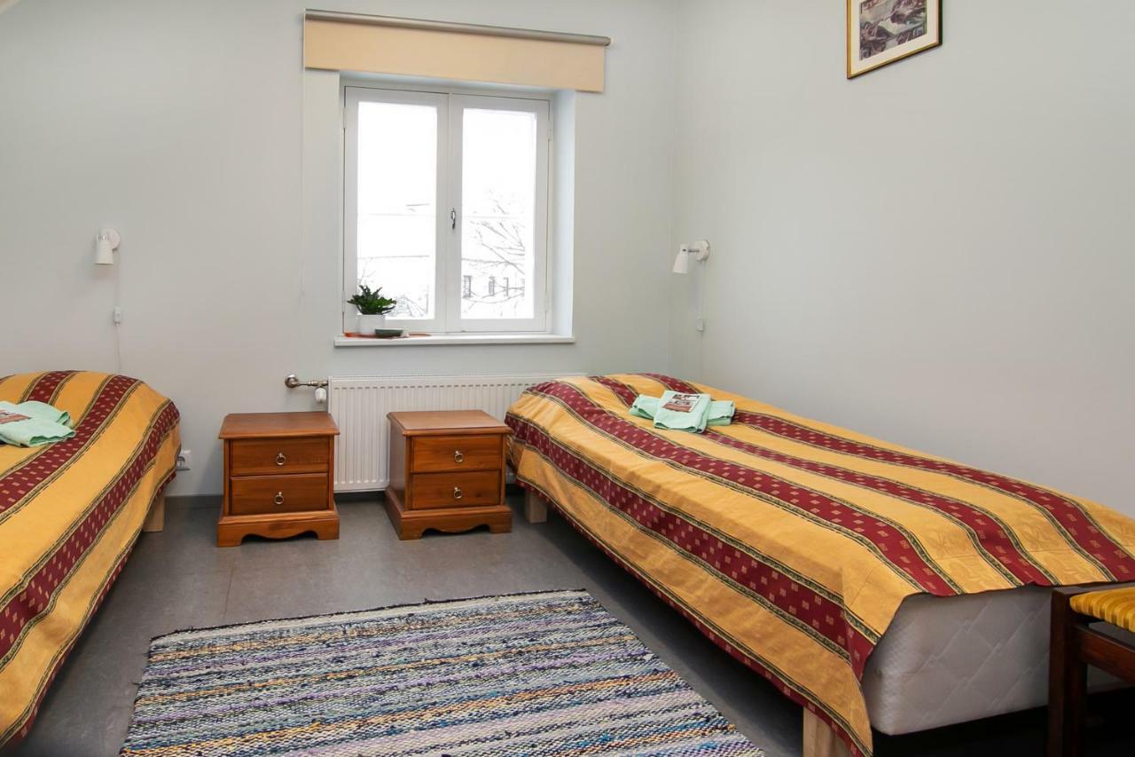 Guesthouse Laurits Kuressaare Buitenkant foto